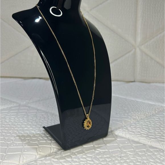 Nina Ricci Logo Gold Plated Stoned Necklace - Picture 5 of 5